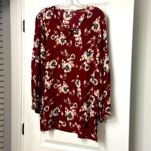Boho flower top.